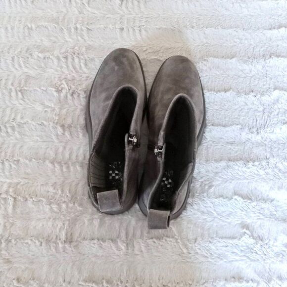 NWOT Vince Camuto Moto Boots Size 7.5 Brown Suede Zipper Neframes Ankle Bootie - Picture 5 of 8